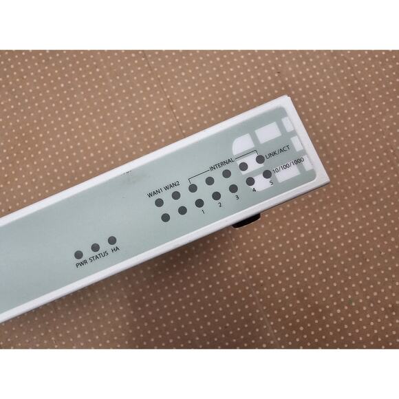 Fortinet Fortigate-40C Firewall FG-40C - Picture 6 of 9